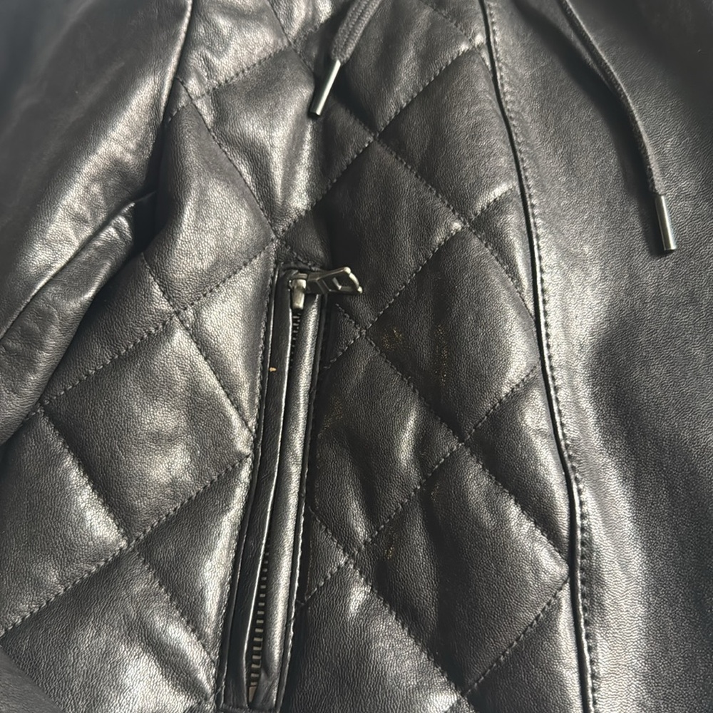 Black Quilted Leather Jacket - Picture 5 of 8
